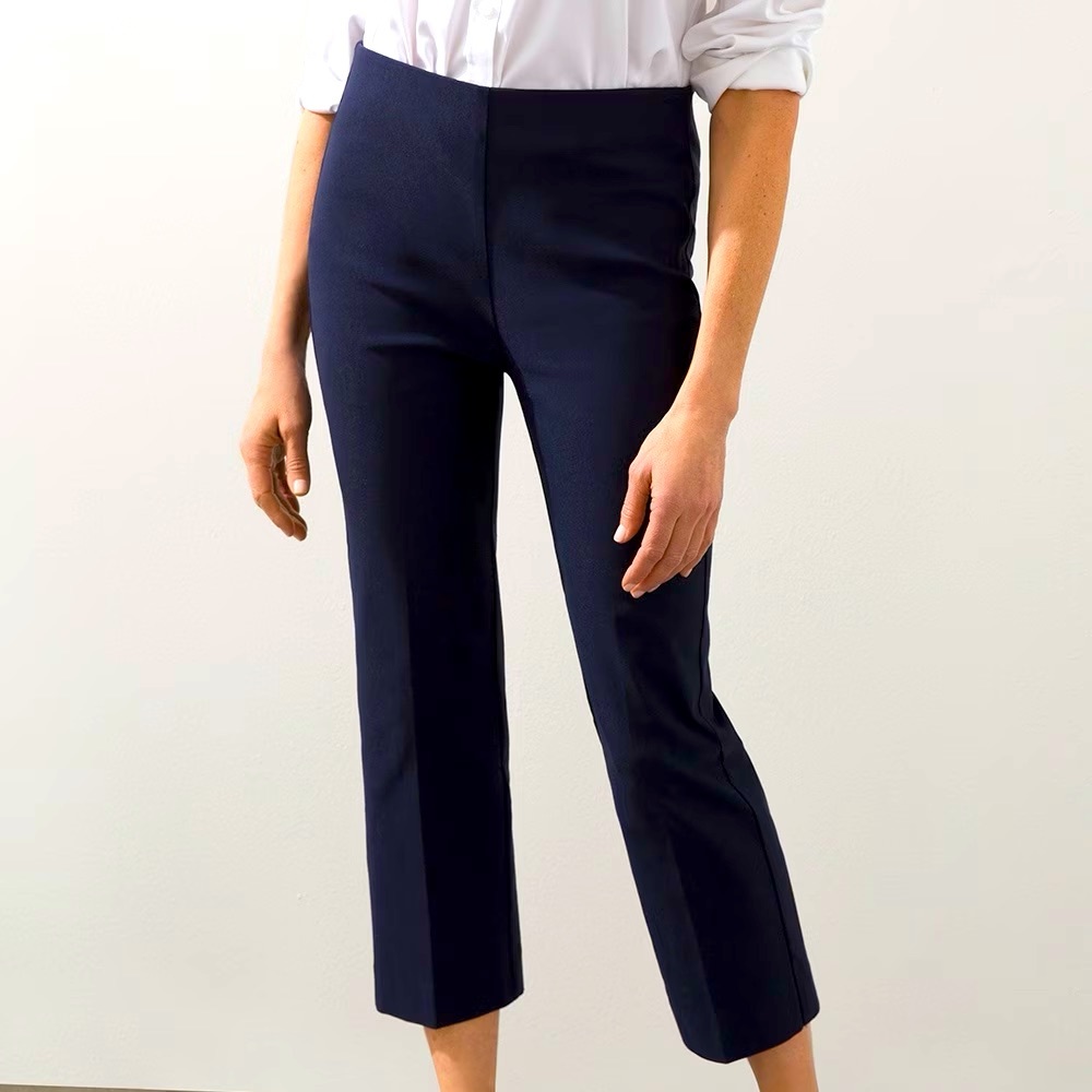Chico’s So Slimming Juliet Straight Crop Basic Classic Navy